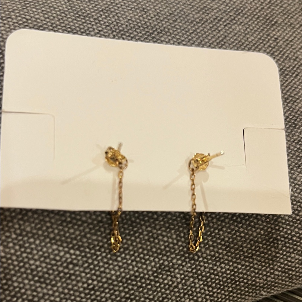 Crystal Chain Huggie Earrings - Picture 3 of 6